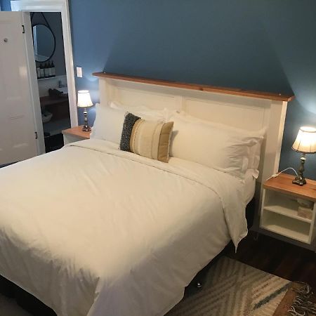 Harrison House Bed & Breakfast Strahan Eksteriør bilde